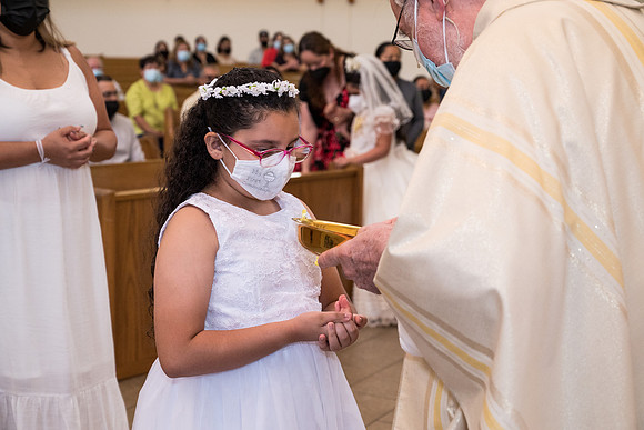 good-shepherd-first-communion-may-16-1200pm 1015
