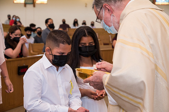 good-shepherd-first-communion-may-16-1200pm 1017