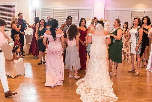 holy-redeemer-catholic-church-wedding-erika-and-ferdy 4426