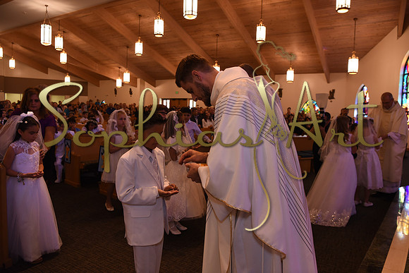 Holy-Family-First-Communion-April-29 2203