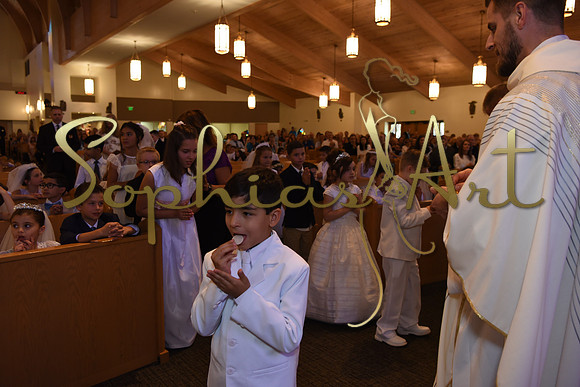 Holy-Family-First-Communion-April-29 2230