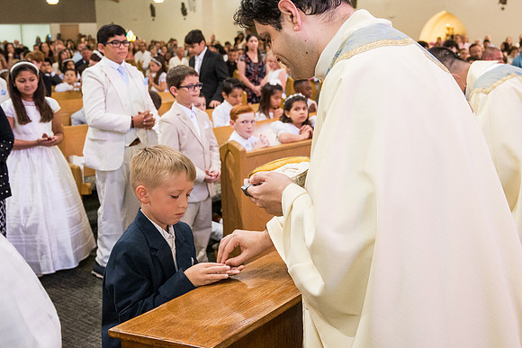Holy Family First Communion May 4 0230