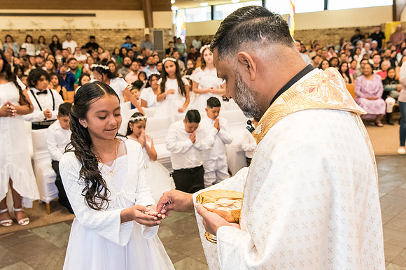 St Francis First Communion May 4 0291