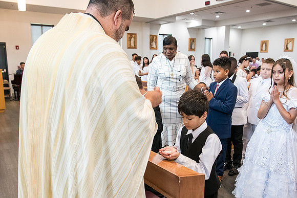 St Faustina First Communion 2025 0140