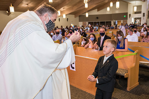 holy-family-first-communion-april-25 1040