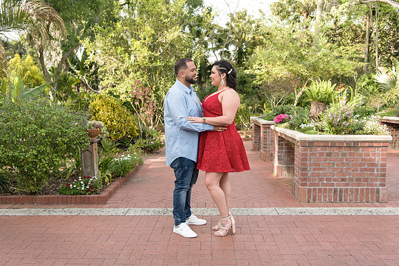 Leu-Gardens-Engagement-Session-Noraliz-and-Luis 10002