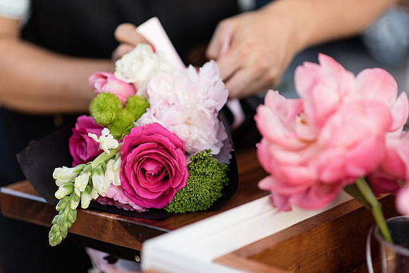 plant-street-flower-cart-branding-photos-mothers-day-weekend 1125final
