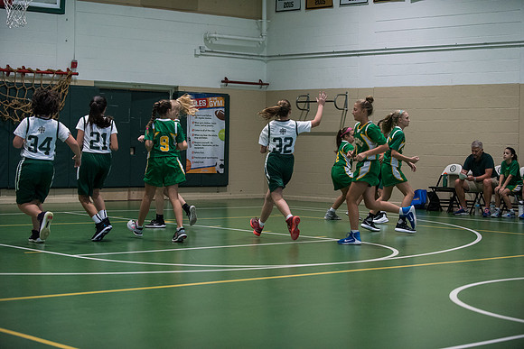 Holy-Family-Lady-Lions-Basketball-Team 1018