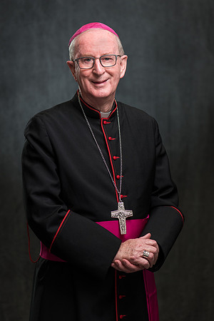 Bishop Noonan Portraits 2022 (18 of 22)