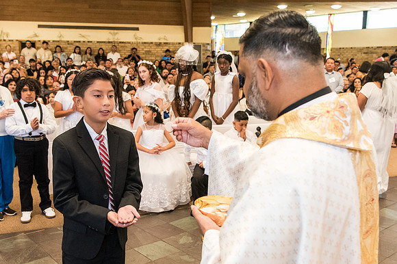St Francis First Communion May 4 0296