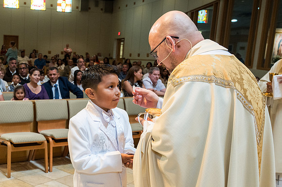 St Mary Mag First Communion April 27 0121