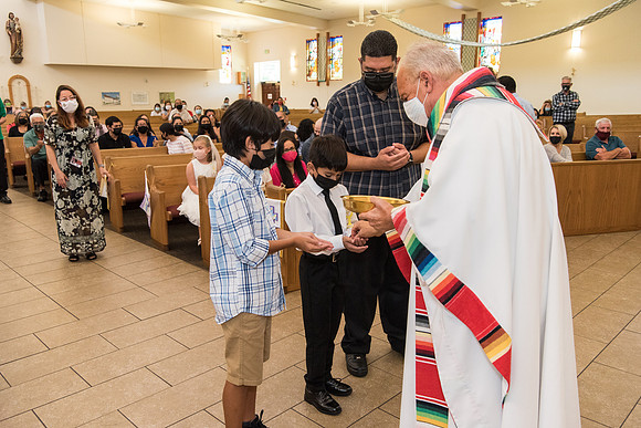 good-shepherd-first-communion-may-15 1048