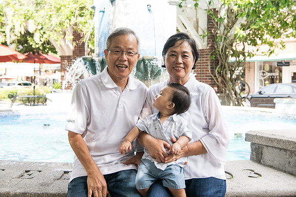 Suh Family 2022 0006