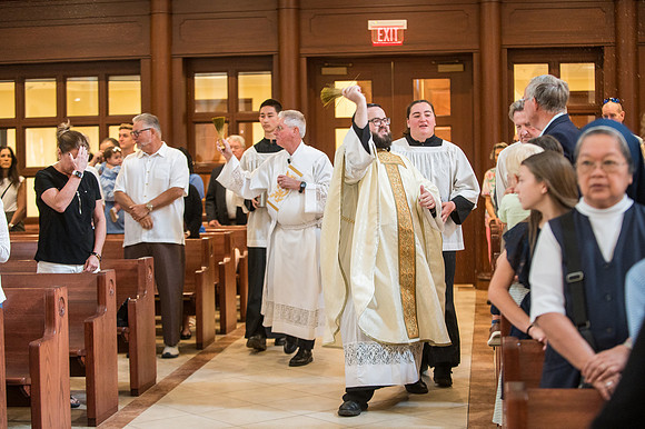 St James First Communion April 27 9 AM 0021