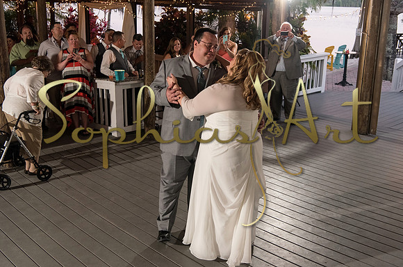 paradise-cove-wedding-lisa-and-charlie 1600