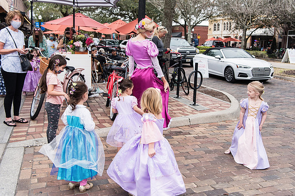 rapunzel-event-plant-street-flower-cart 1087final