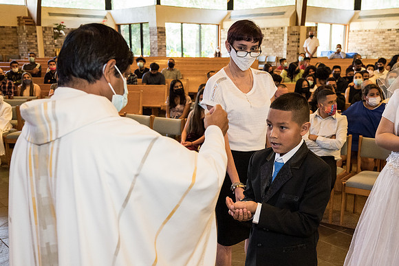 st-francis-first-communion-2021-1130am 1092