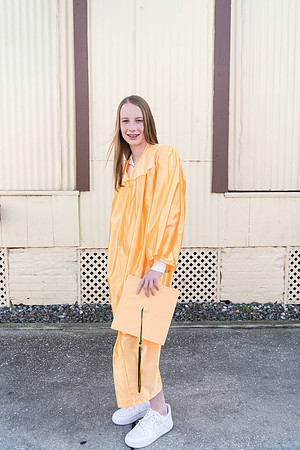 HFCS-Grad-Photos-Emma-Jane 1022-Editfinal