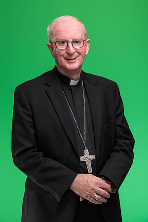 Bishop Noonan Portraits 2022 (21 of 22)