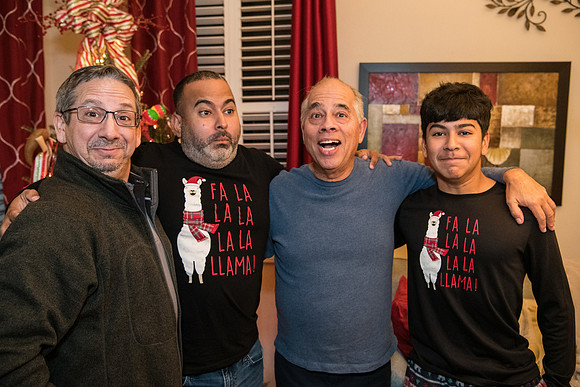Rosa Lugo Fam Christmas 2022 0026