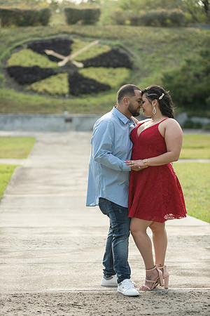 Leu-Gardens-Engagement-Session-Noraliz-and-Luis 11082