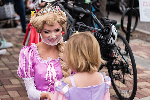 rapunzel-event-plant-street-flower-cart 1129final