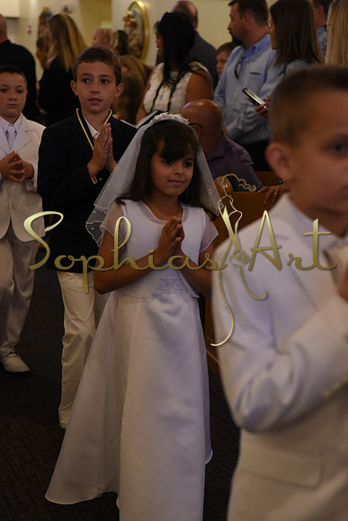 Holy-Family-First-Communion-April-29 2120