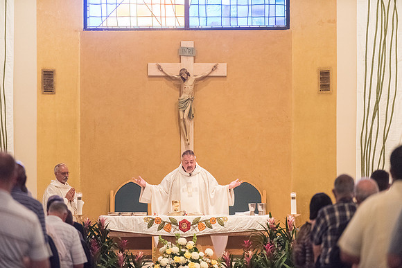 Fr-Giel-40th-Anniversary-1032