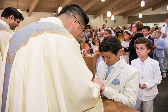 Holy Family First Communion May 4 0087
