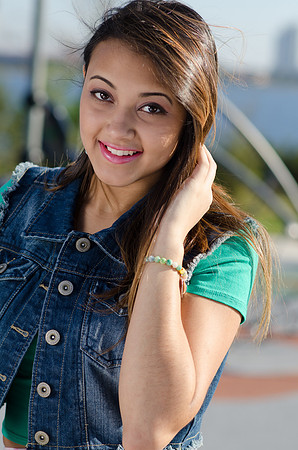 MiredithPimentel-18
