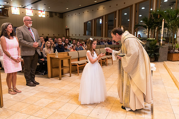 St Mary Magdalen First Communion 2022 10AM (30 of 92)