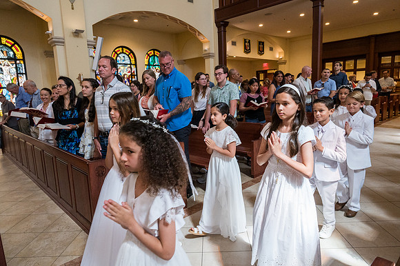 St James First Communion April 27 11 AM 0007