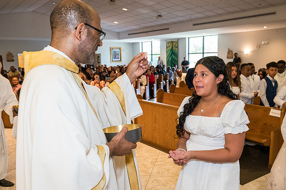 St Andrew First Communion 2024 0063