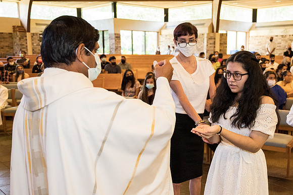 st-francis-first-communion-2021-1130am 1089