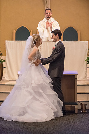 holy-family-church-and-stoneybrook-west-wedding-maria-and-brad 1660