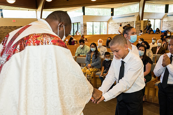 st-francis-first-communion-2021-930am 1083