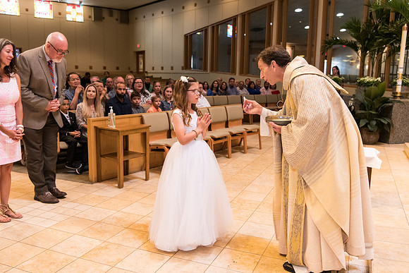 St Mary Magdalen First Communion 2022 10AM (29 of 92)