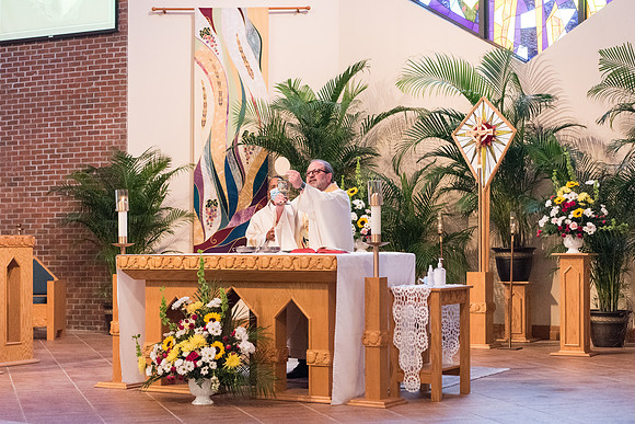 st-patrick-first-communion-may-9 1060