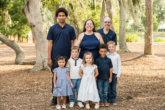 Angela and Evert Family 2025 0070