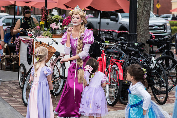 rapunzel-event-plant-street-flower-cart 1044final