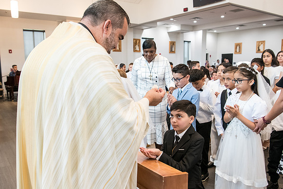 St Faustina First Communion 2025 0107