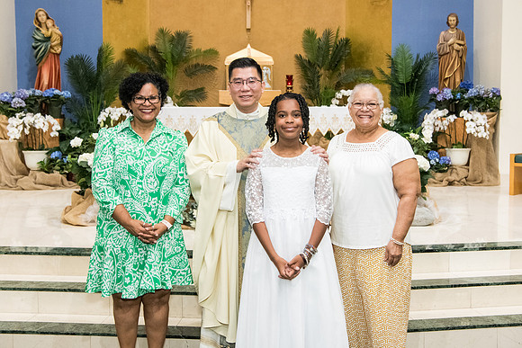 Holy Family First Communion 2024 0122