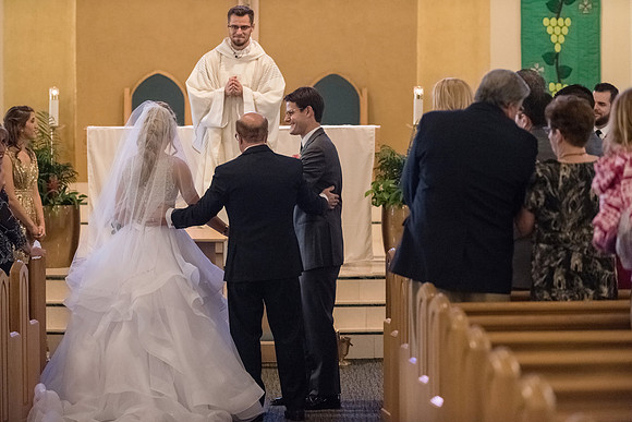 holy-family-church-and-stoneybrook-west-wedding-maria-and-brad 1505