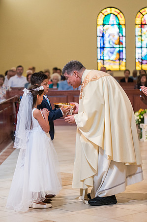 St James First Communion April 26 0078