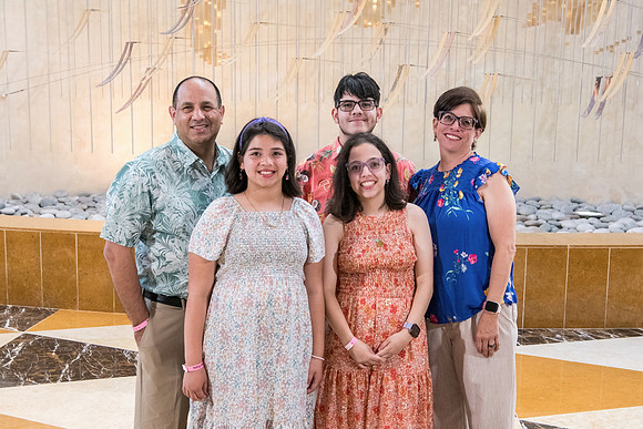 Morales Family 2024 0026