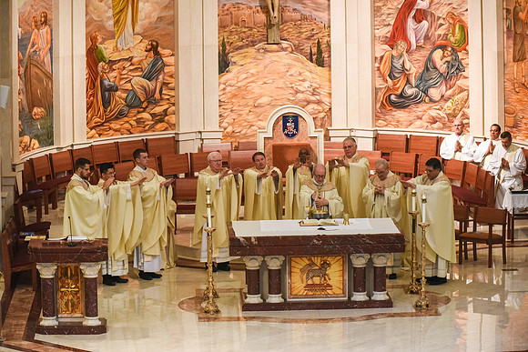 st-james-cathedral-blue-mass 1096