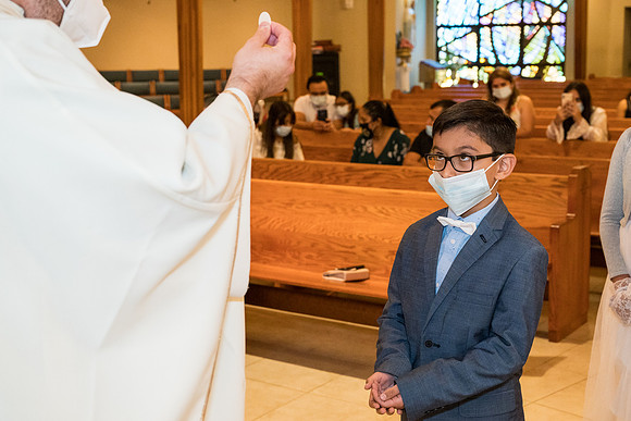 st-john-vianney-first-communion-may-29-2021 1039