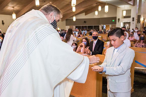 holy-family-first-communion-april-25 1048