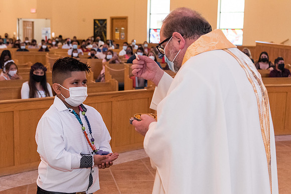 st-patrick-first-communion-may-9 1020