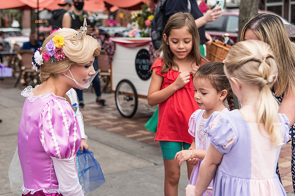 rapunzel-event-plant-street-flower-cart 1005final